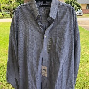 Mens button down shirt, NWT